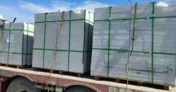 河池 芝麻白花岗岩地铺石装车日常