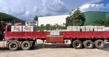 河池 芝麻灰花岗岩地铺石出货日常