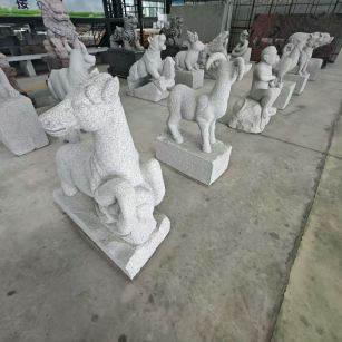 河池 芝麻白花岗岩造型立体雕刻——十二生肖