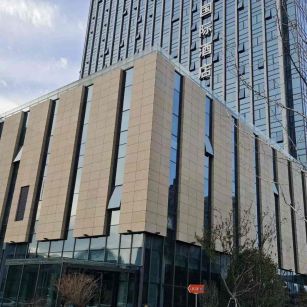 河池 黄金麻花岗岩外墙干挂