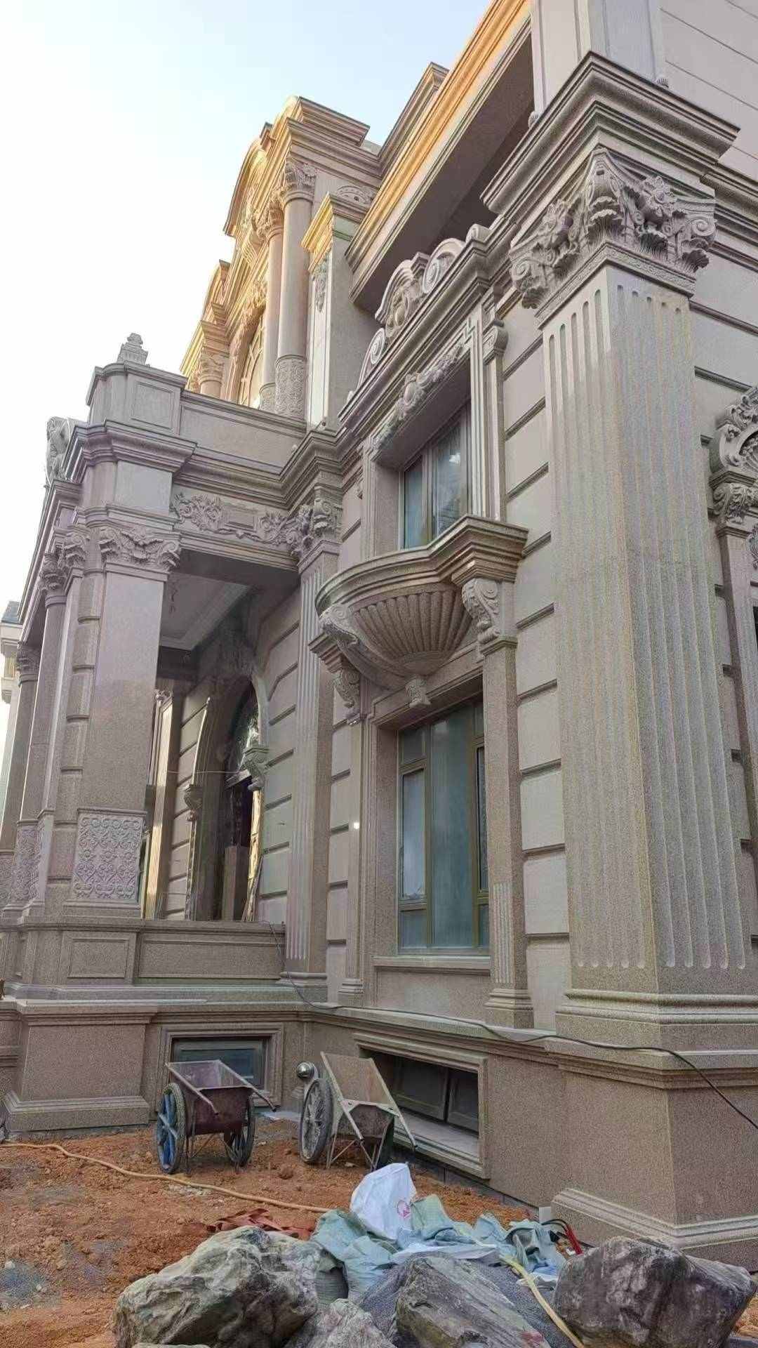 河池 黄金麻花岗岩光面别墅外墙干挂施工完成