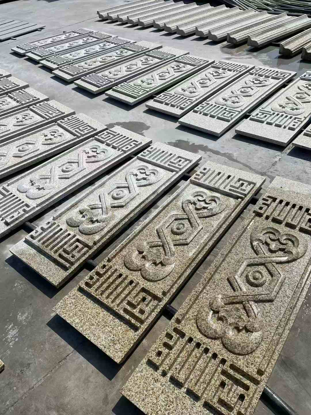 河池 黄金麻花岗岩外墙雕刻板