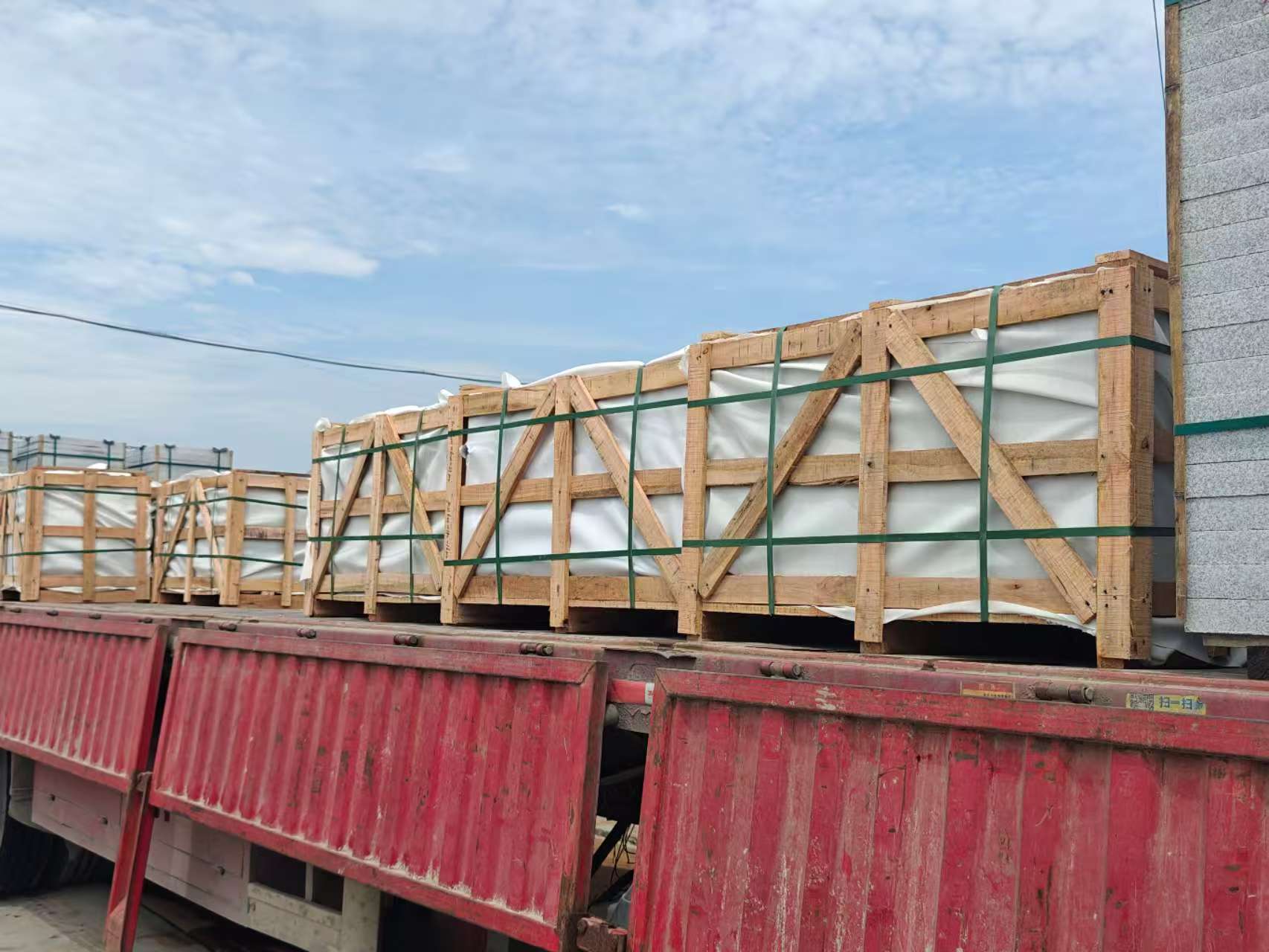 河池 芝麻白花岗岩地铺石出口专车-泰国游