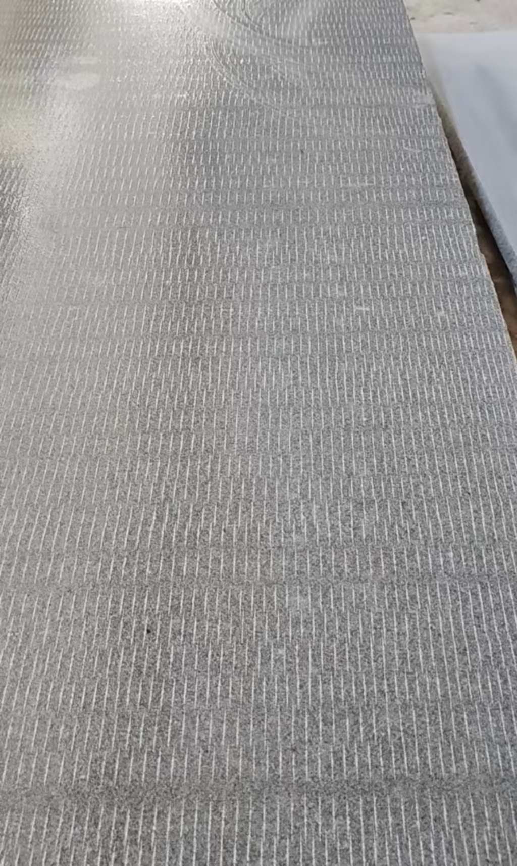 河池 芝麻灰花岗岩斧剁面，刀斩面