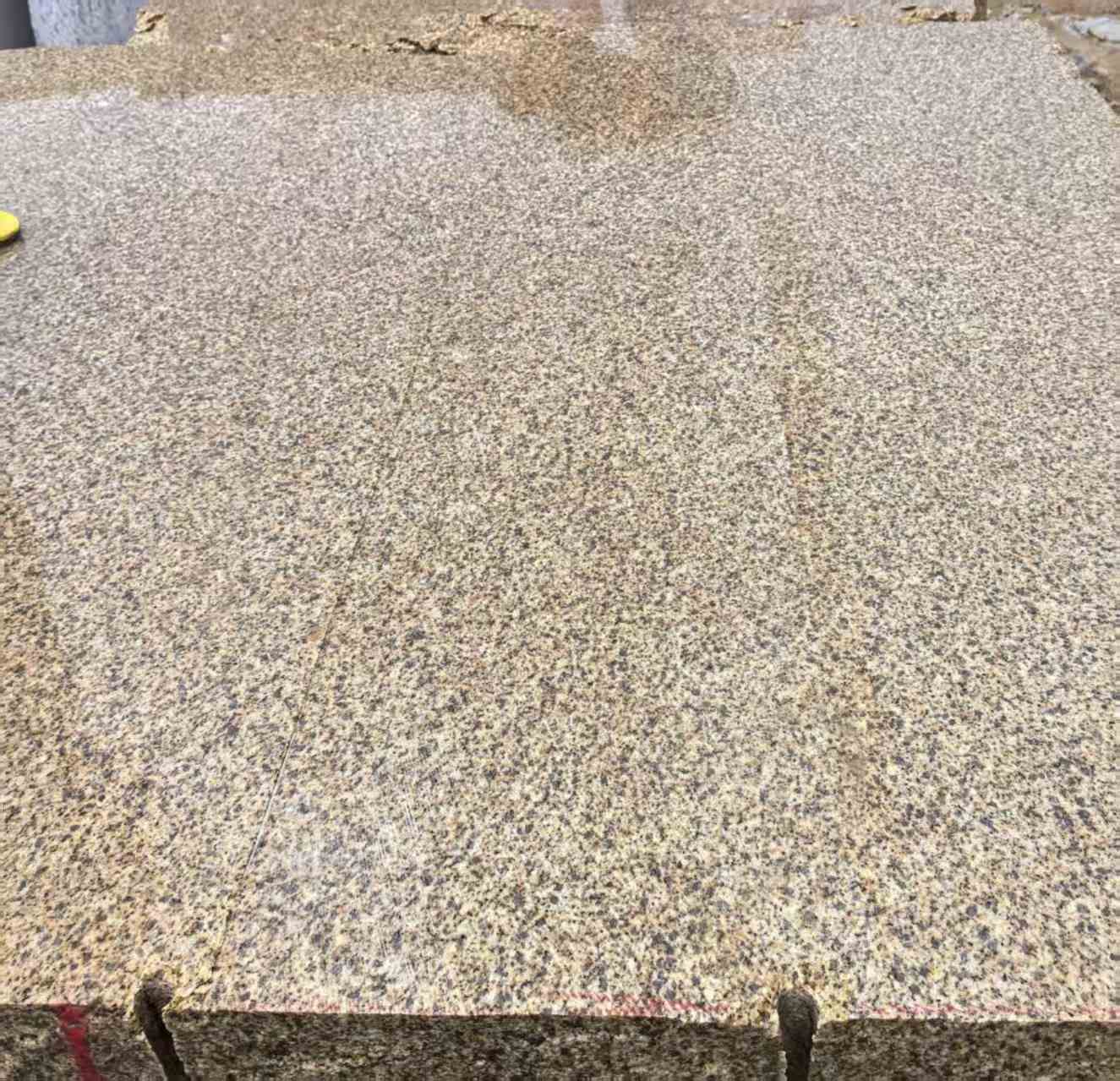 河池 黄金麻花岗岩石材方料